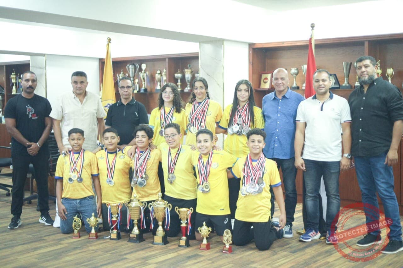 الإسماعيلي يؤمن أبطال السباحة